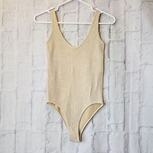 AURA Cream Ribbed V-Neck Bodysuit Tank Top S/M